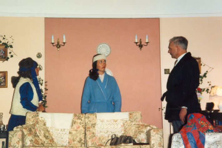 Madame Arcati, Maid, Charles