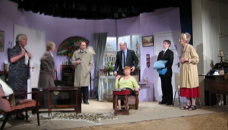 Alice, Nan, Pape, Bertie, Bee, Kemp, Hattie