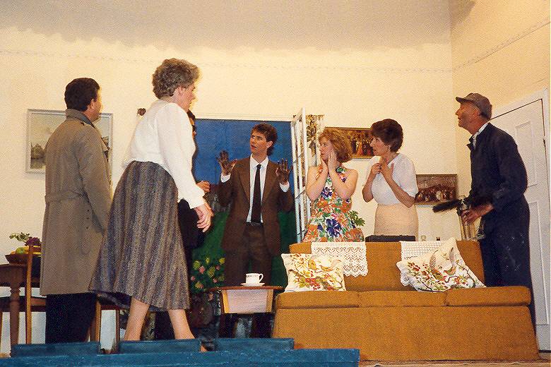 DI Hardy, Sybil, Sgt Bray, Sarah, Cynthia, Mr Flaherty