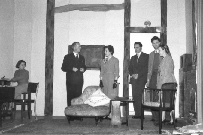 Jennifer, Bullock, Young Woman, Visitor, George, Esther