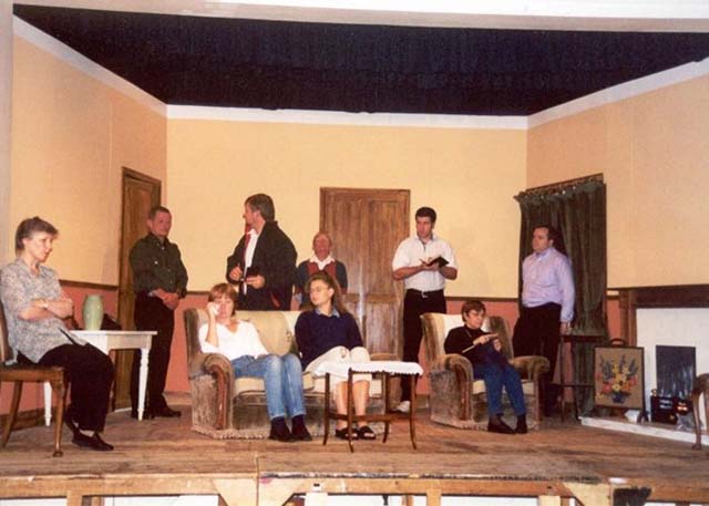 So this'll be the lounge, deduces Inspector (or Sergeant) Pratt