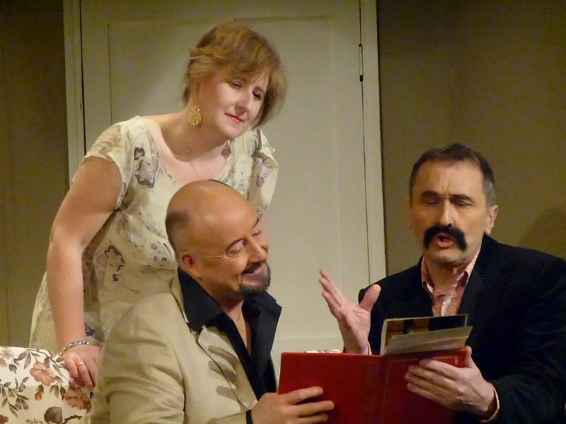 Florence, Manolo, Jesus