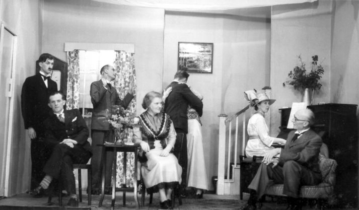 Clarence Van Dusen, Dick Donnelly, The Rev Dr Doran, Mrs Ralston, Bob Bennett & Gwen Ralston, Ethel Clark, E.M. Ralston