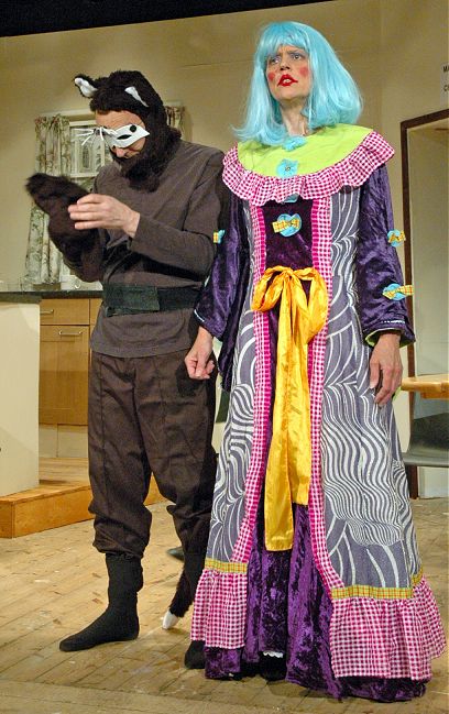 David (Cat), Helen (Ugly Sister)