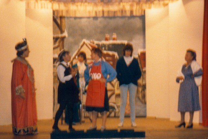 Clara's on the Curtains